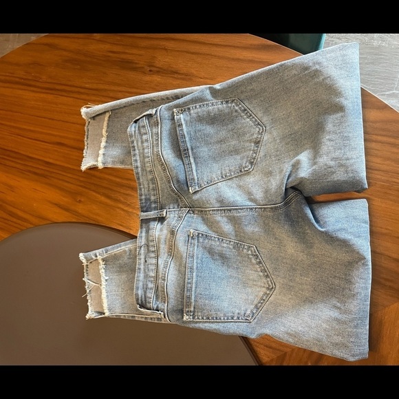 G by Guess Distressed Light Blue Jeans size 24 - Picture 8 of 9